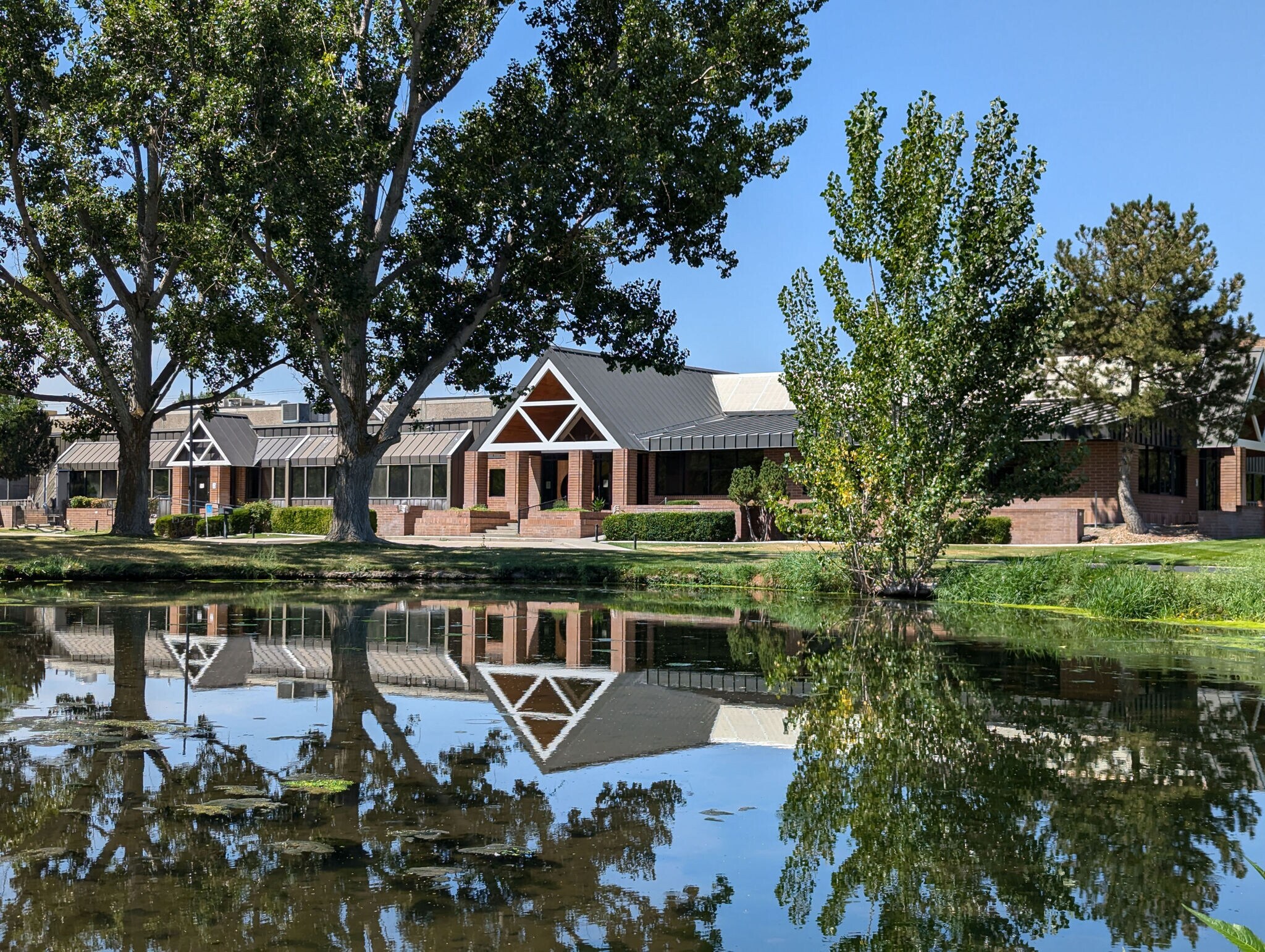1375 Mountain Springs Pky, Springville, UT à vendre Photo de l’immeuble– Image 1 sur 6