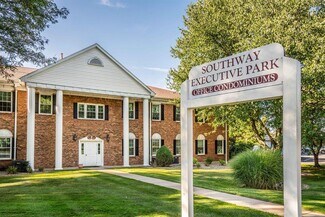 Plus de détails pour 35 Cold Spring Rd, Rocky Hill, CT - Bureau à vendre