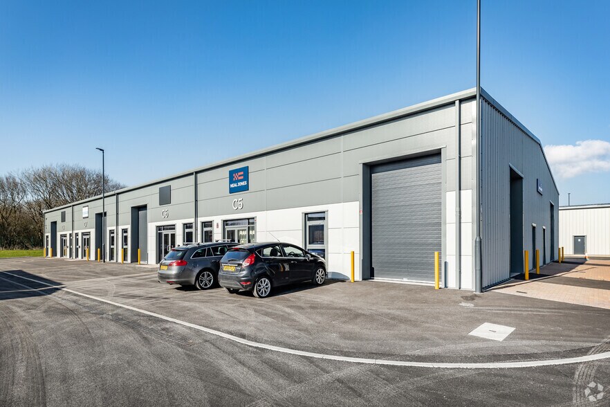 36 Minerva Rd, Lancaster à louer - Photo de l’immeuble – Image 3 sur 3