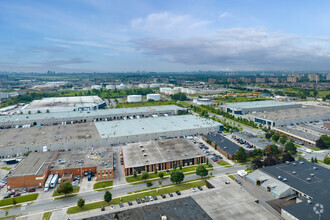 375-377 Canarctic Dr, Toronto, ON - VUE AÉRIENNE  vue de carte