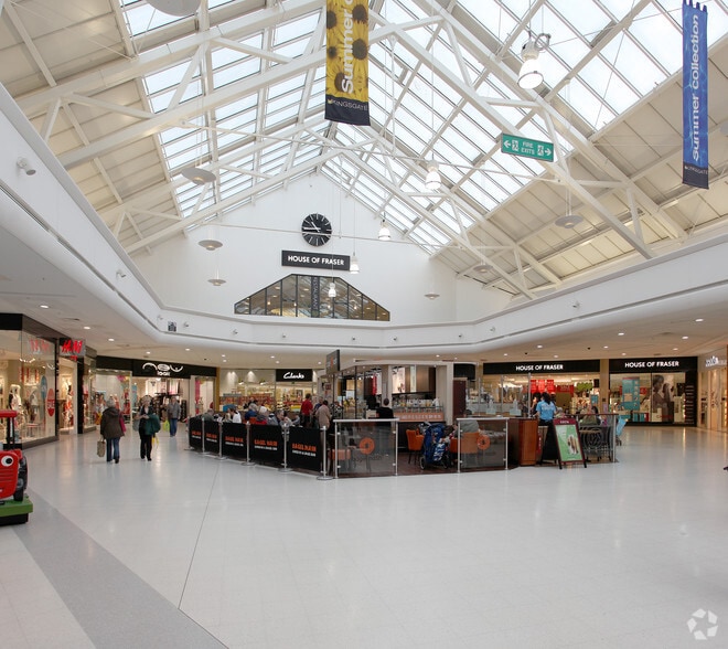 Kingsgate Shopping Centre, Huddersfield à louer - Photo intérieure – Image 3 sur 6