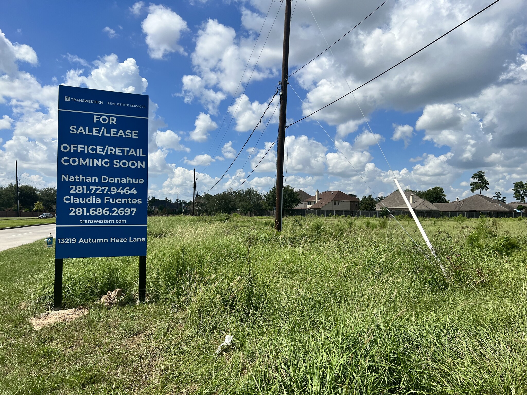 13330 Spring Cypress Road, Cypress, TX à louer Photo de l’immeuble– Image 1 sur 1