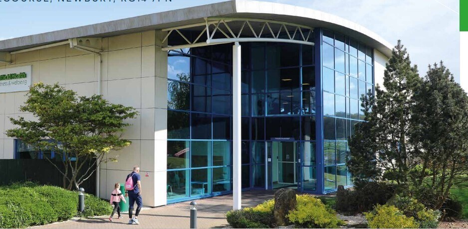 Newbury Racecourse, Newbury à vendre - Photo de l’immeuble – Image 3 sur 7
