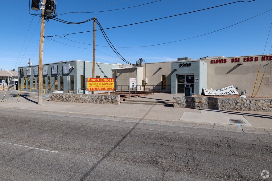 9206 Mccombs St, El Paso, TX à vendre - Photo principale – Image 1 sur 20