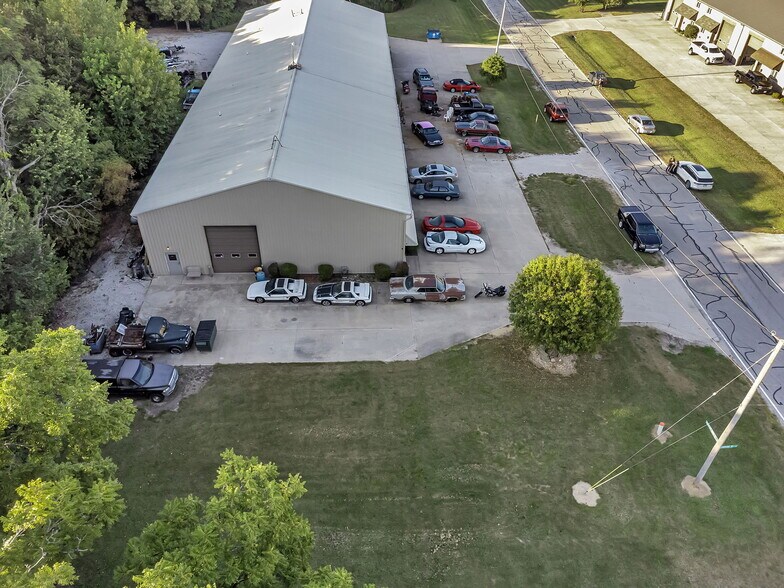 9545 Sandridge Industrial Ct, Morris, IL à vendre - Photo de l’immeuble – Image 2 sur 12
