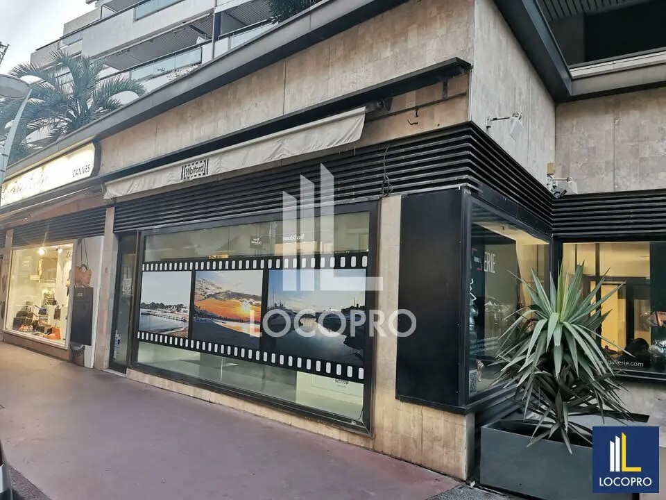 Local commercial dans Cannes à louer Photo de l’immeuble– Image 1 sur 6