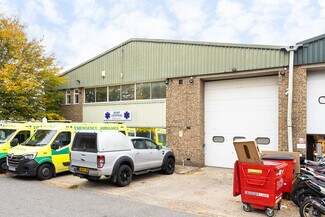 Plus de détails pour Bircholt Rd, Maidstone - Industriel/Logistique à louer