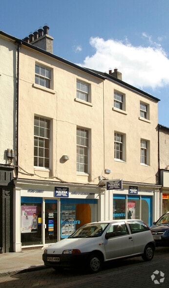 13-13A Priory Pl, Doncaster à louer - Photo principale – Image 1 sur 10