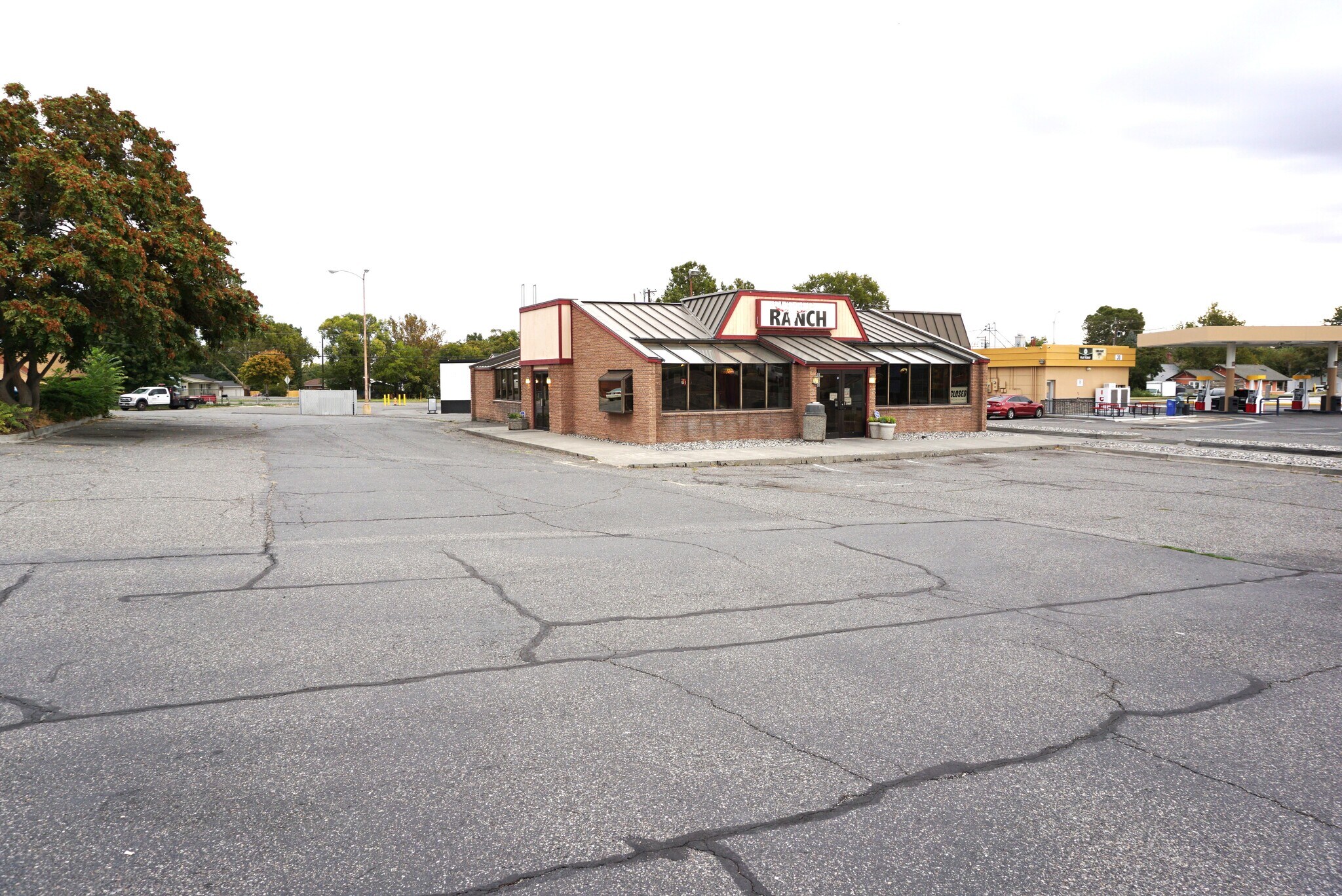 808 W Vineyard Dr, Kennewick, WA à vendre Photo principale– Image 1 sur 15