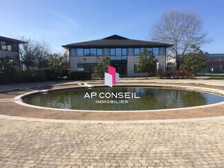 Plus de détails pour Bureau, Local d'activités à louer