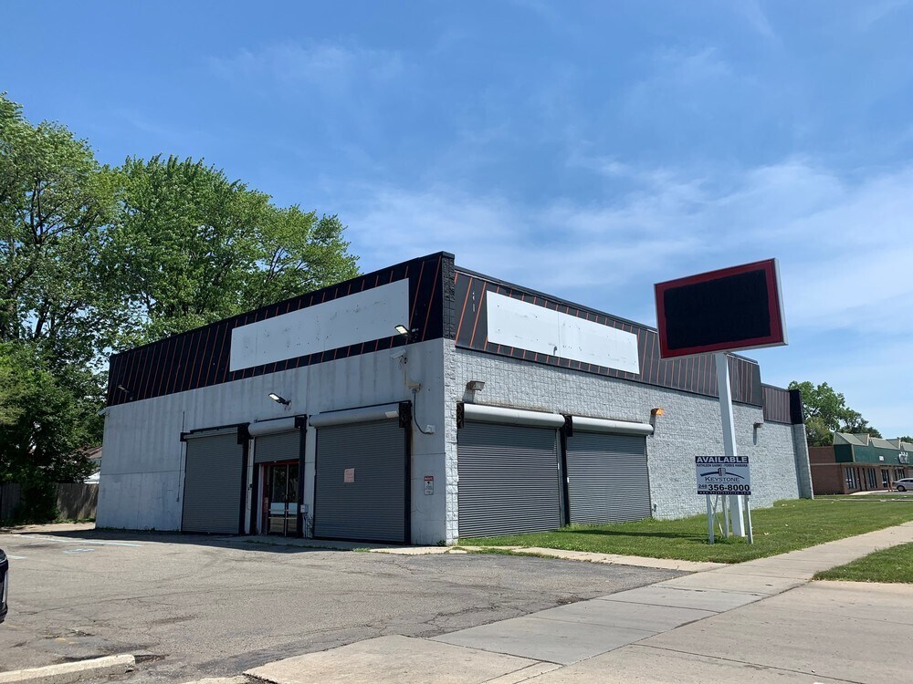 15000-15040 W 7 Mile Rd, Detroit, MI à vendre Photo de l’immeuble– Image 1 sur 6
