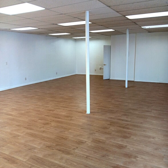 7219-7231 S Western Ave, Los Angeles, CA à louer - Photo intérieure – Image 3 sur 11