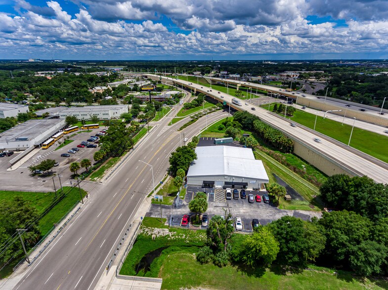 4501 E Columbus Dr, Tampa, FL à louer - Photo de l’immeuble – Image 2 sur 42