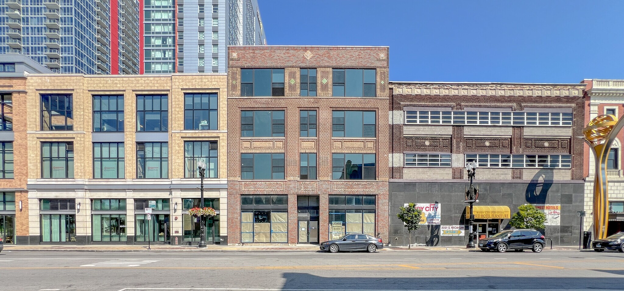 2215 S Michigan Ave, Chicago, IL à vendre Photo de l’immeuble– Image 1 sur 23