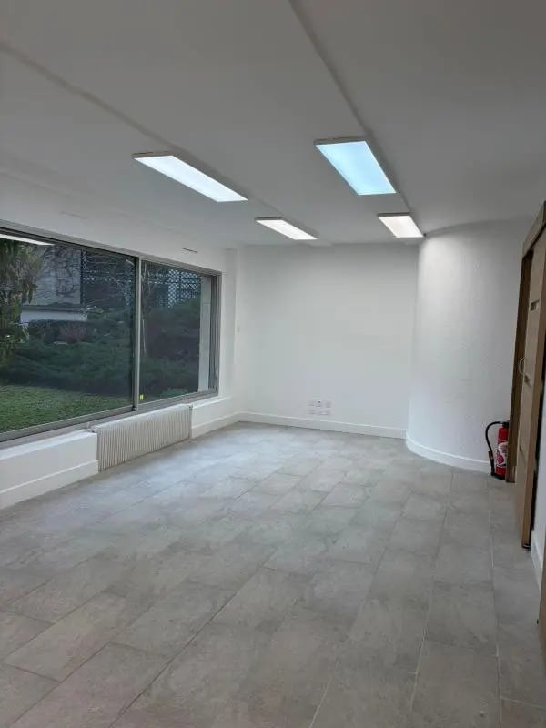 5 Rue Boutard, Neuilly-sur-Seine à louer Photo intérieure– Image 1 sur 9