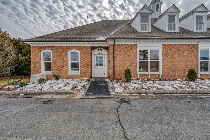 166 Doctors Dr, Boone, NC à louer - Photo de l’immeuble – Image 3 sur 23