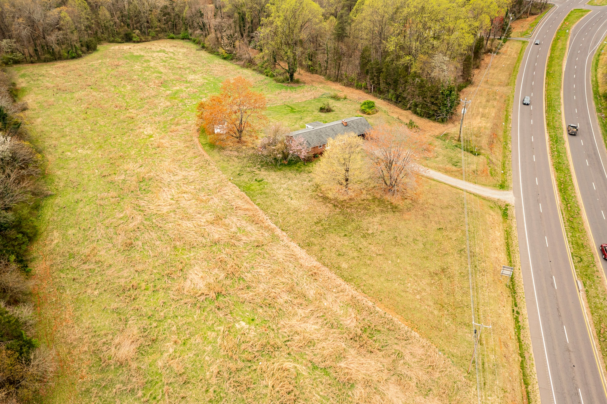 14540 Spotswood Trail Trl, Ruckersville, VA à vendre Photo principale– Image 1 sur 59