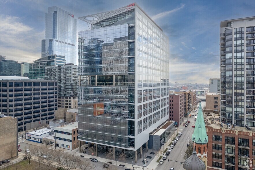 625 W Adams St, Chicago, IL à louer - Photo de l’immeuble – Image 1 sur 21