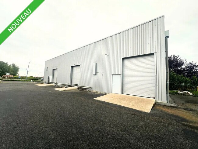 Plus de détails pour Industriel/Logistique à louer