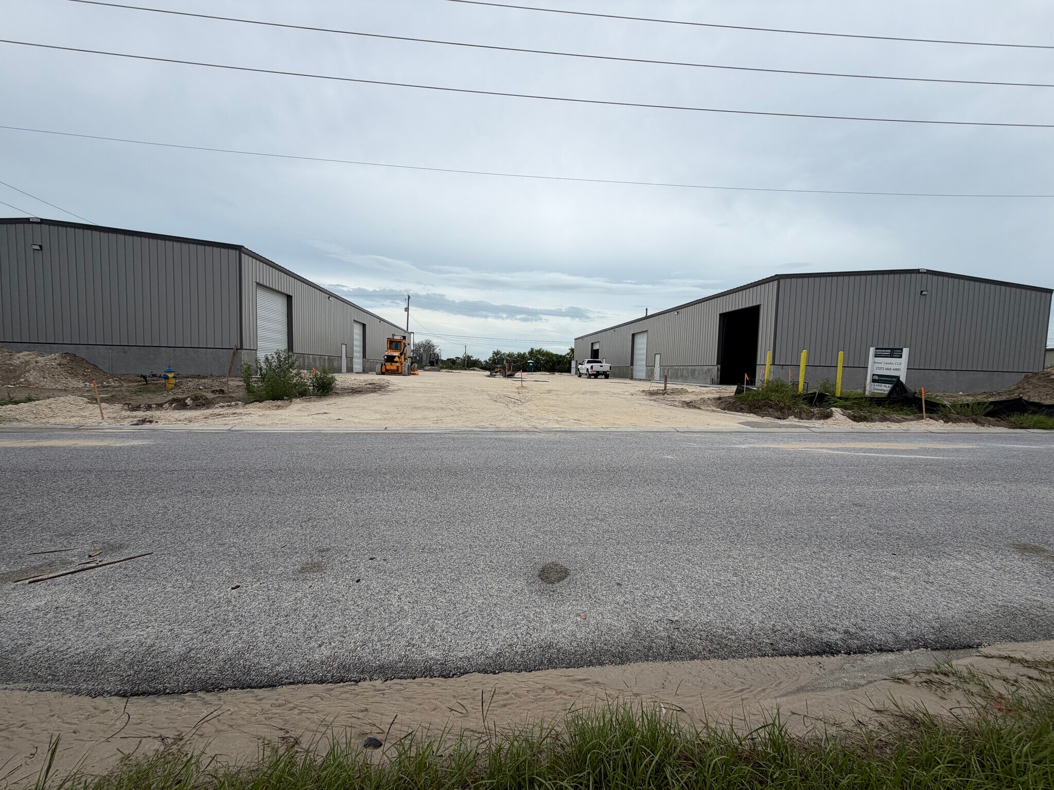 0 Roam Ave, New Port Richey, FL à louer Photo de l’immeuble– Image 1 sur 5