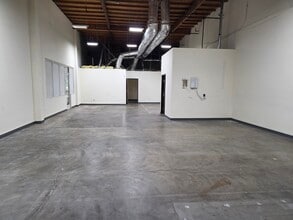 9253 Hermosa Ave, Rancho Cucamonga, CA à louer Photo intérieure– Image 1 sur 8