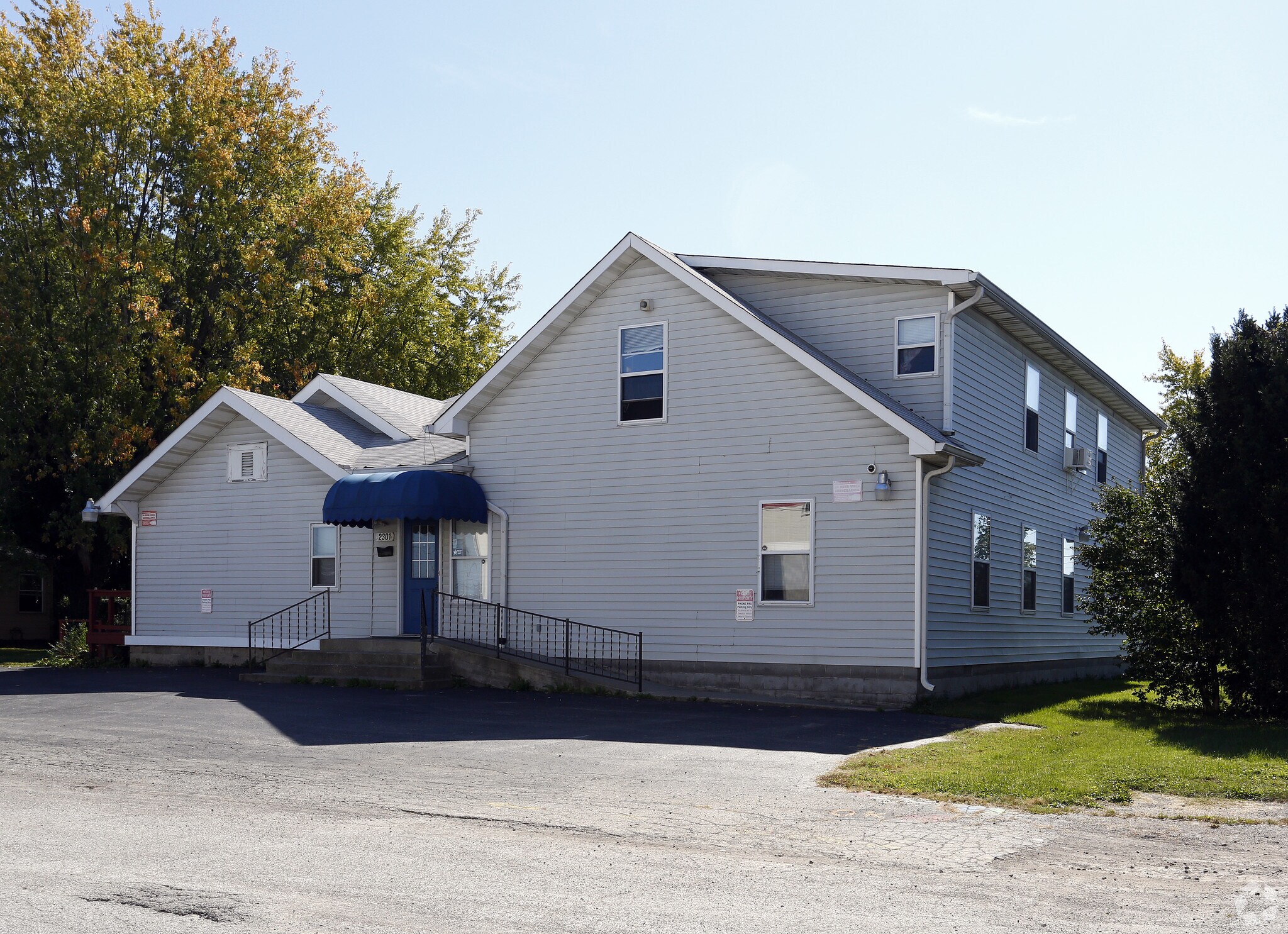 2301 E 45th St, Indianapolis, IN à vendre Photo principale– Image 1 sur 21