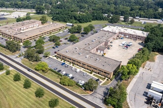 11003 Bluegrass Pky, Louisville, KY - VUE AÉRIENNE vue de carte