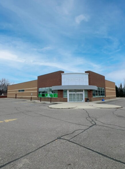 1186 Baldwin Ave, Pontiac, MI à louer - Photo de l’immeuble – Image 2 sur 6