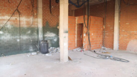 Local commercial dans Cáceres à vendre - Photo de l’immeuble – Image 2 sur 4