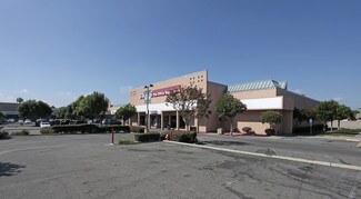 Plus de détails pour 13011-13133 Harbor Blvd, Garden Grove, CA - Local commercial à louer