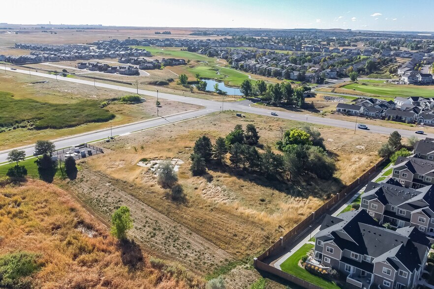 15955 E 120th Ave, Commerce City, CO à vendre - Photo de l’immeuble – Image 2 sur 4