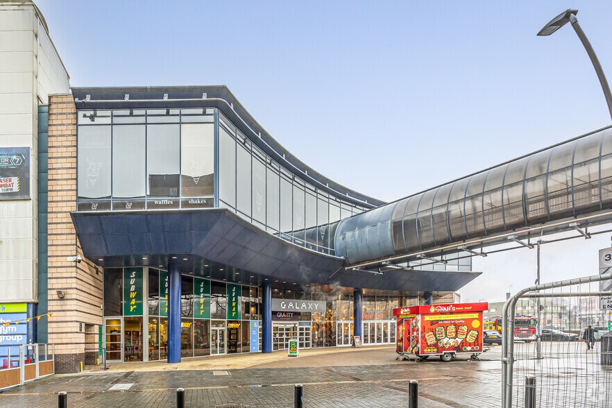 Bridge St, Luton à louer - Photo de l’immeuble – Image 3 sur 24