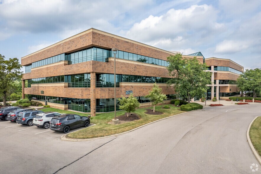 7777 Washington Village Dr, Dayton, OH à louer - Photo de l’immeuble – Image 2 sur 9