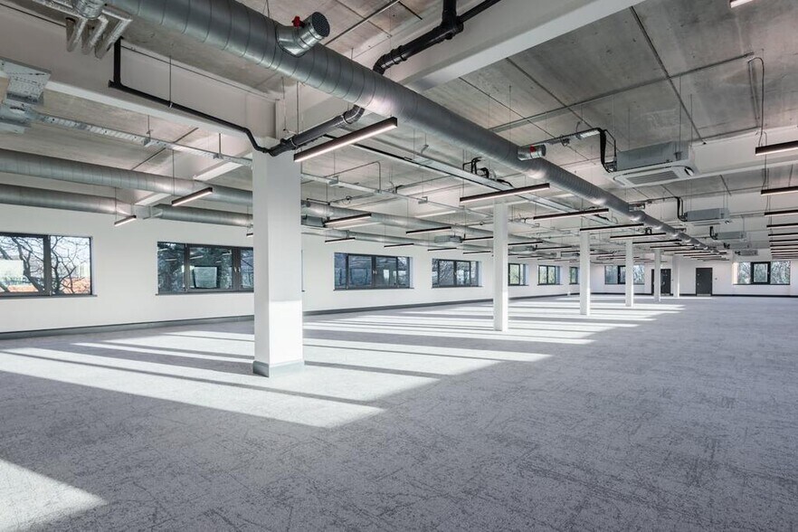 4 Ridgeway, Birmingham à louer - Photo de l’immeuble – Image 2 sur 54