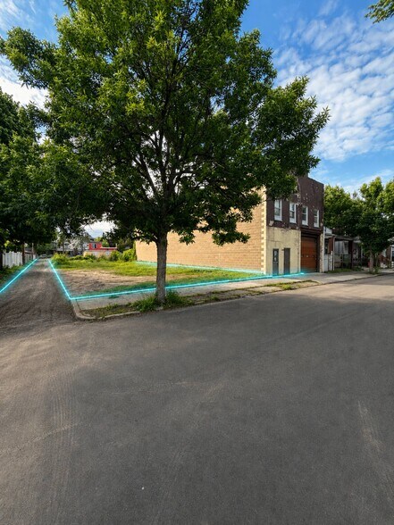 12 Pierce Ave, Trenton, NJ à vendre - Photo de l’immeuble – Image 3 sur 15