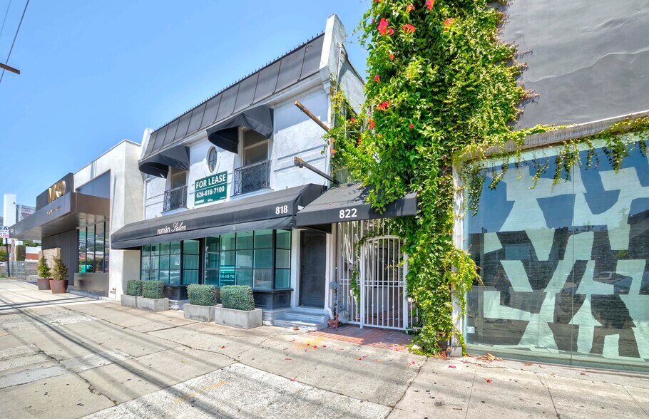 818 N La Cienega Blvd, Los Angeles, CA à louer - Photo de l’immeuble – Image 2 sur 8