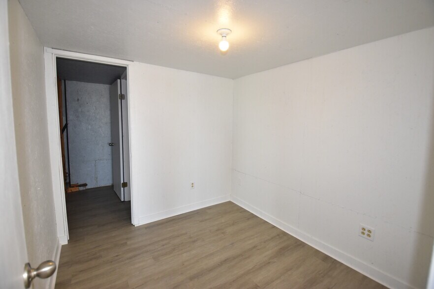 1429 W US Highway 40, Greenfield, IN à louer - Photo de l’immeuble – Image 2 sur 9