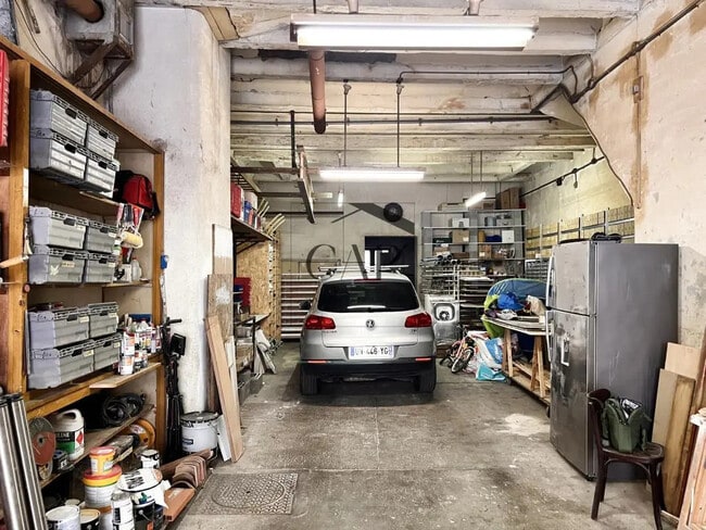 Plus de détails pour Local d’activités à vendre