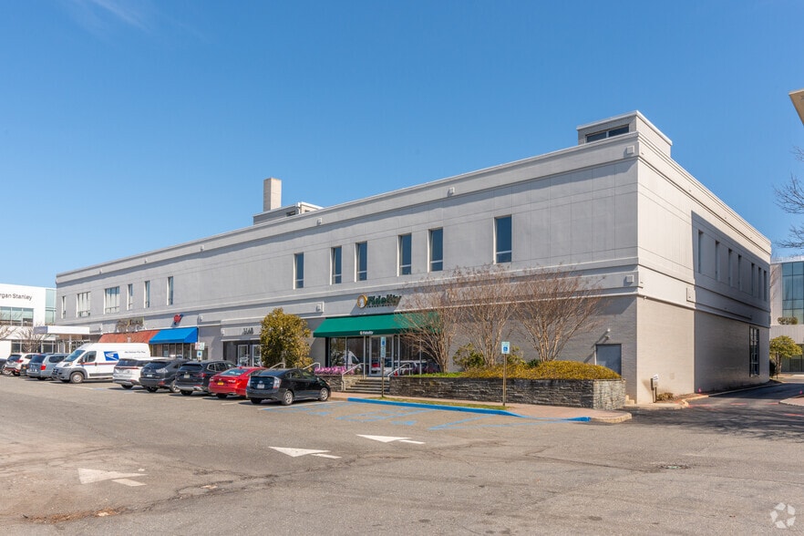 1140-1150 Franklin Ave, Garden City, NY à louer - Photo de l’immeuble – Image 3 sur 8