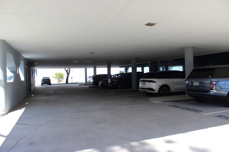 3550 University Blvd S, Jacksonville, FL à louer - Photo de l’immeuble – Image 2 sur 6