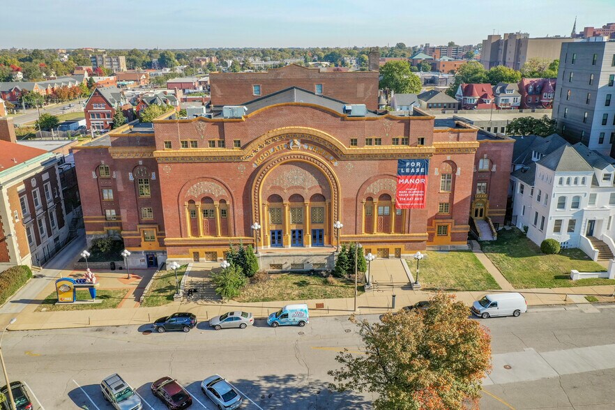 3821 Lindell Blvd, Saint Louis, MO à louer - Photo de l’immeuble – Image 1 sur 19