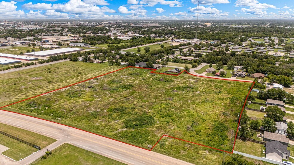 To Be Determined N 18th Street, Waco, TX à vendre - Photo de l’immeuble – Image 2 sur 23