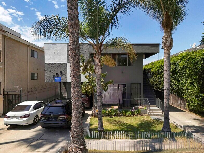 753 N Hudson Ave, Los Angeles, CA à vendre - Photo de l’immeuble – Image 2 sur 51