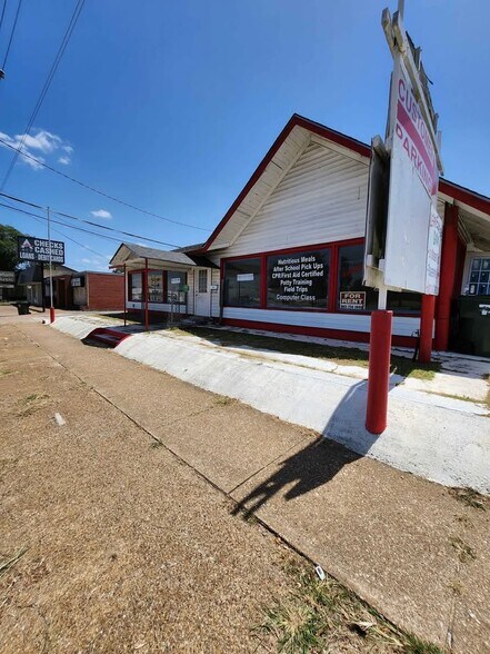 315 E Front St, Tyler, TX à louer - Photo de l’immeuble – Image 3 sur 29