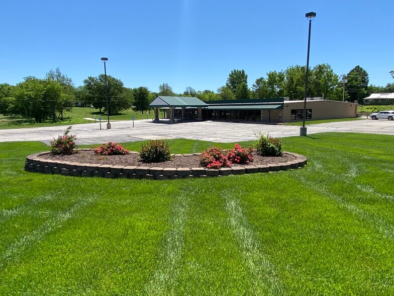 2120 W Kearney St, Springfield, MO à vendre - Photo de l’immeuble – Image 3 sur 18