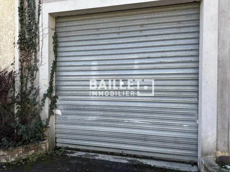 Industriel/Logistique dans Mougins à louer - Photo de l’immeuble – Image 1 sur 11