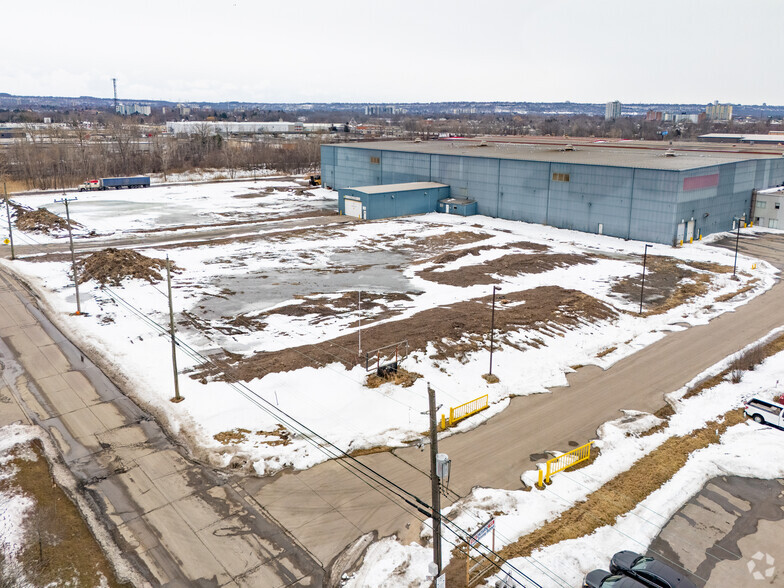 475 Kenora Av, Hamilton, ON à louer - Aérien – Image 2 sur 2