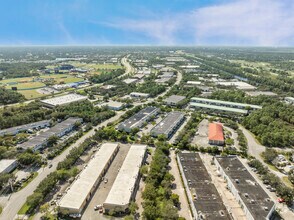 534 Mercantile Pl, Port Saint Lucie, FL - VUE AÉRIENNE vue de carte - Image1