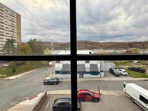 35 Main St, Poughkeepsie, NY à louer Photo intérieure– Image 2 sur 4