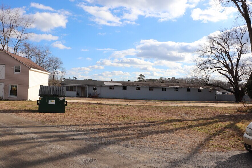 919 Lakewood Farmingdale Rd, Howell, NJ à louer - Photo de l’immeuble – Image 3 sur 23